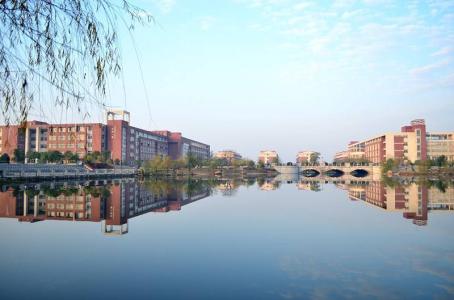 长沙理工大学成考